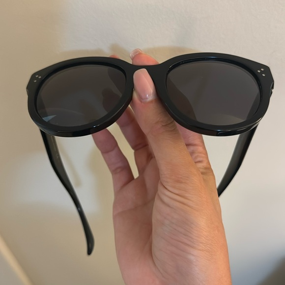 CELINE - black framed sunglasses - minor scratches on left frame - Picture 2 of 6